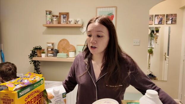 Double take reacts image