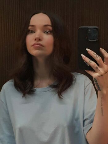 Dove cameron page 2 image