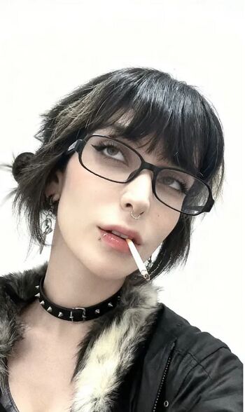 Dra sophivet image