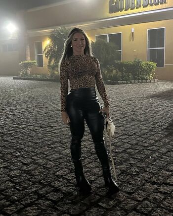 Dra thatiane oliveira page 2 image