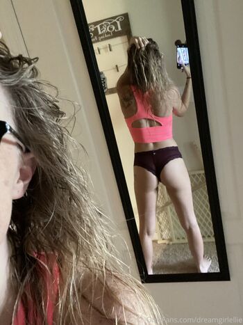 Dream girl ellie page 2 image