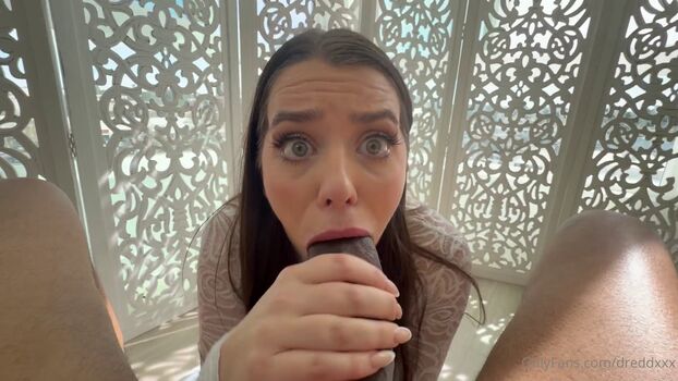 Dreddxxx 1 page 3 image