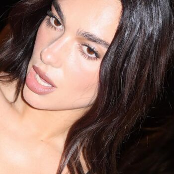 Dua lipa 1 page 3 image