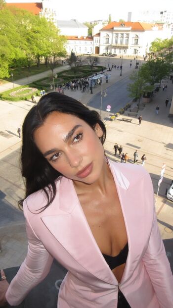 Dua lipa 1 page 3 image