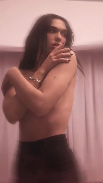 Dua lipa 1 page 3 image