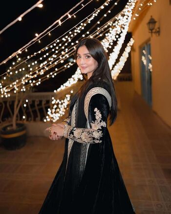 Dur e fishan saleem image