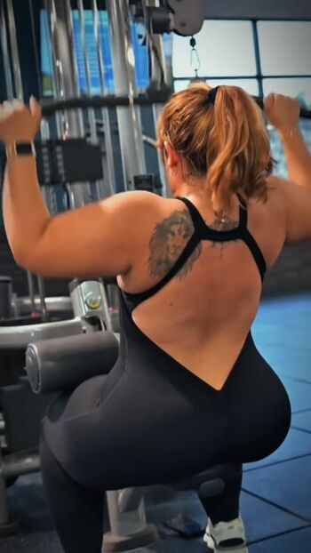 Duyein martinez page 3 image