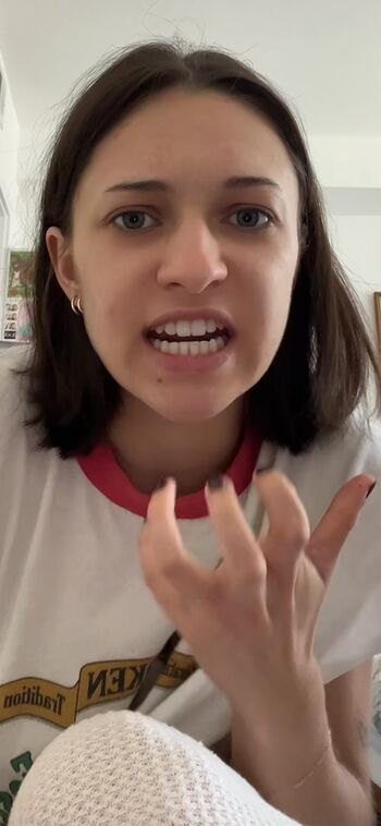 Dylan troesken image