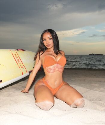 Dymondsflawless image