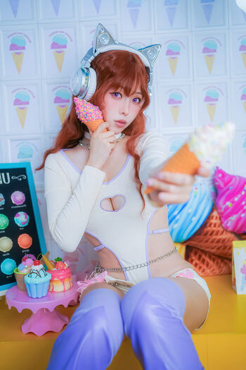 eeelyeee (Ely Cosplay)