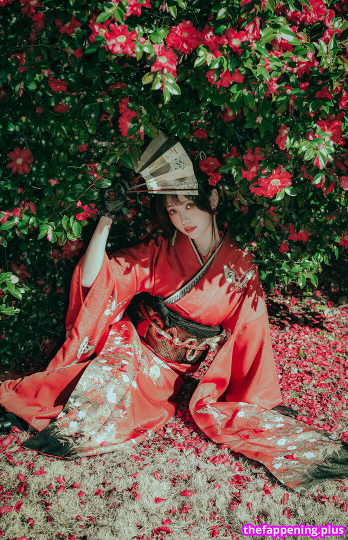 eeelyeee (Ely Cosplay)