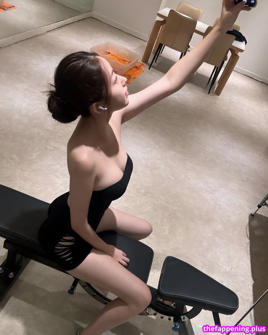 eeu_nkyo Φωτογραφία Γυμνών OnlyFans #29