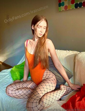 Eireenskinnygirl image