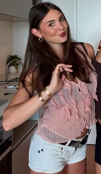 Eirmioni ilvanakis page 2 image