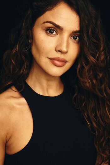 Eiza gonzalez 1 page 4 image