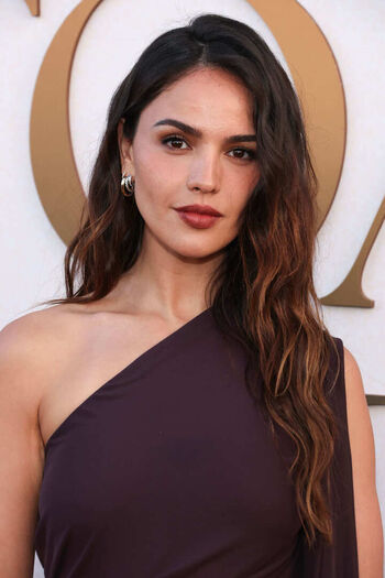 Eiza gonzalez 1 page 6 image