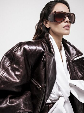 Eiza gonzalez 1 image