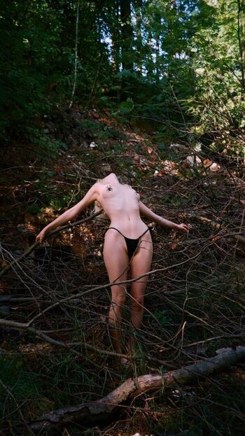 Electric blonde image