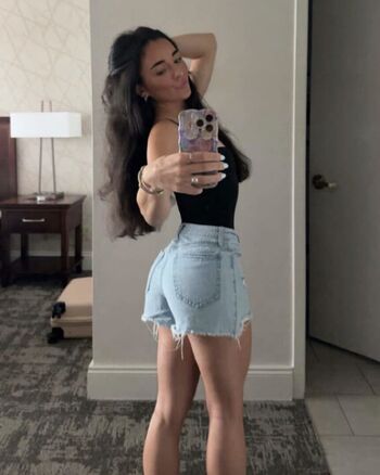 Elena arenas page 3 image