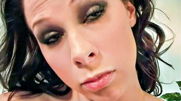 Elena brooks image