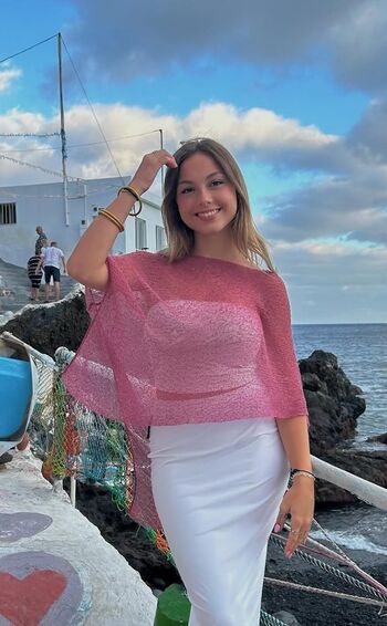 Elena moya page 2 image