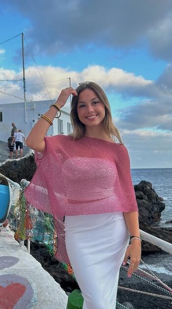 Elena moya page 2 image