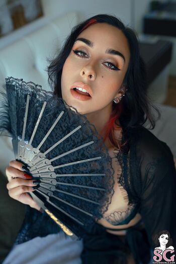 Eleonxrwild page 3 image