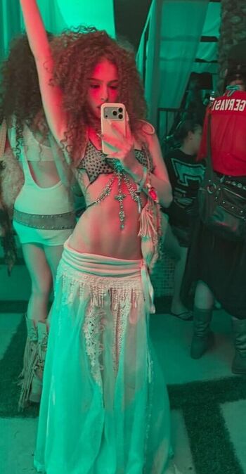 Eliana kalogeras image