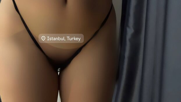 Elif karaarslan image