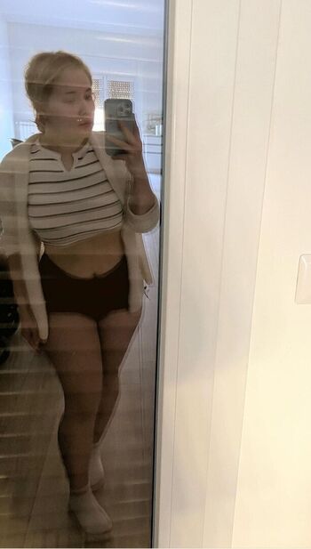 Elisa menichetti image