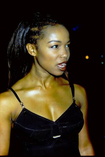 Elise neal image