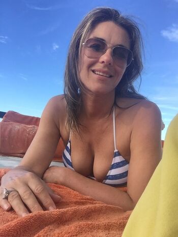 Elizabeth Hurley