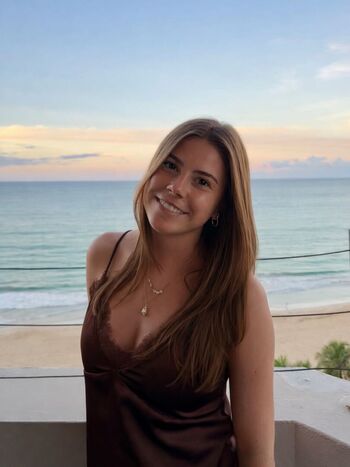 Elizabeth levesque image