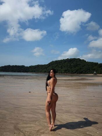 Elizabeth lopez image