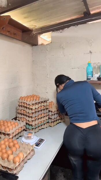 Elizabeth lopez image