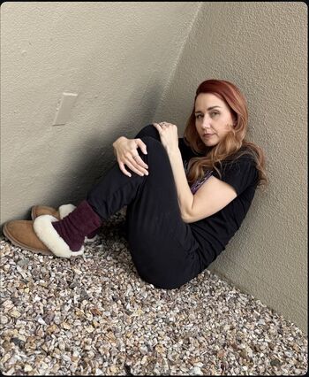 Elizabeth zharoff image