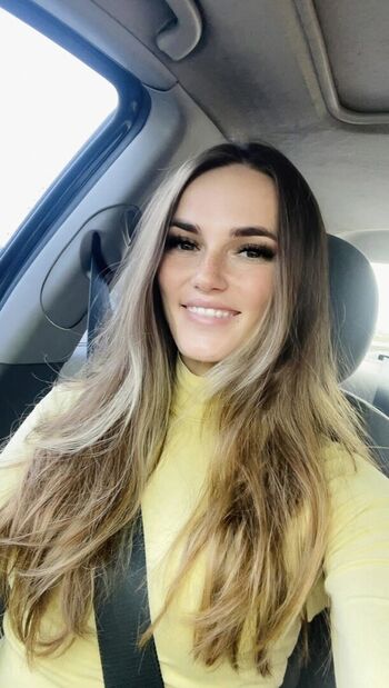 Elizabitchstarr image