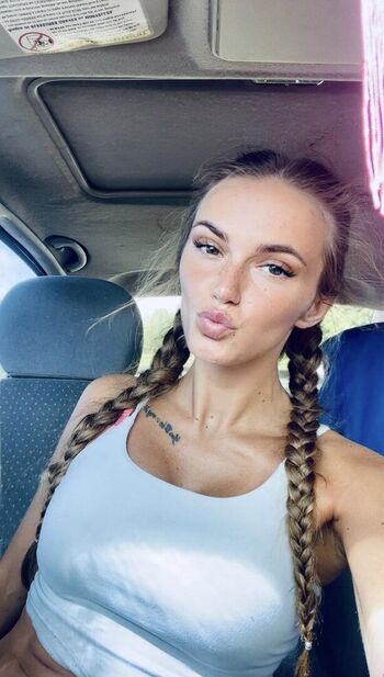 Elizabitchstarr image