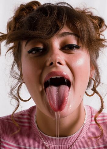 Ella purnell image