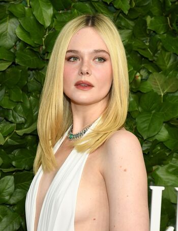 Elle Fanning