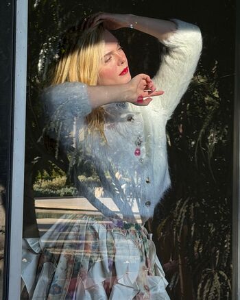 Elle fanning page 13 image