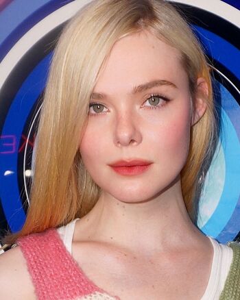 Elle Fanning