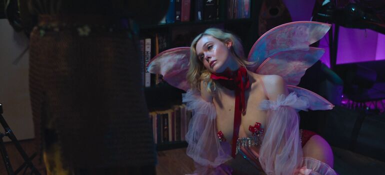 Elle fanning page 4 image