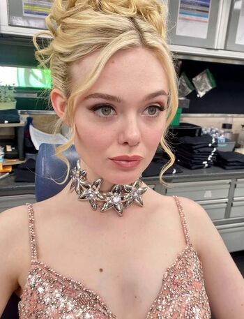 Elle fanning page 2 image