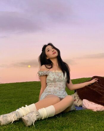 Ellen tan page 7 image