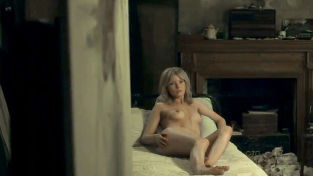 Ellie bamber 1 page 3 image