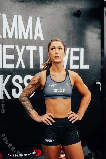 Ellie dempster image