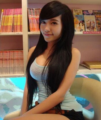 Elly tran ha image