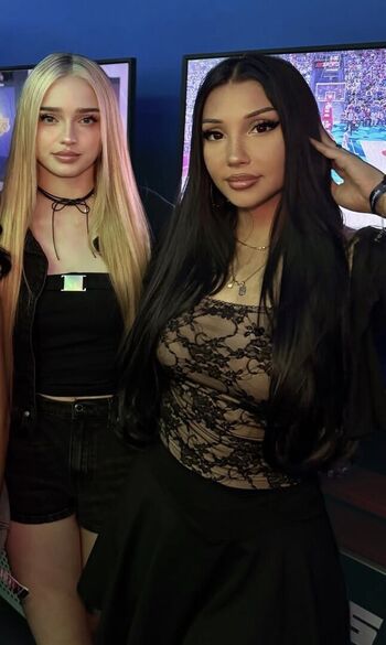 Elquaria 1 image