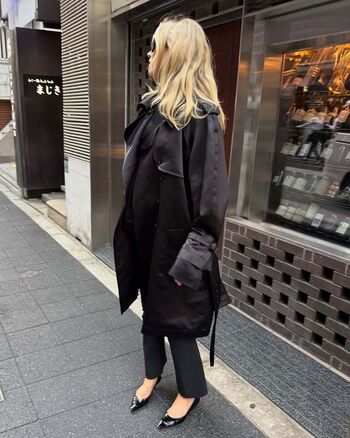 Elsa hosk page 3 image